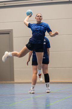 Bild 187 - F HSG Kremperheide/Muensterdorf - HSG Holstein Kiel/Kronshagen : Ergebnis: 31:26